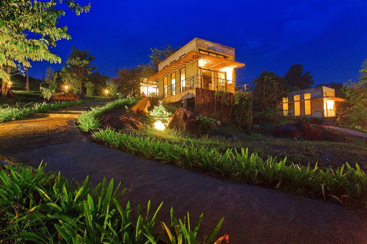 Twelve Oclock Resort Si Khio Exteriér fotografie